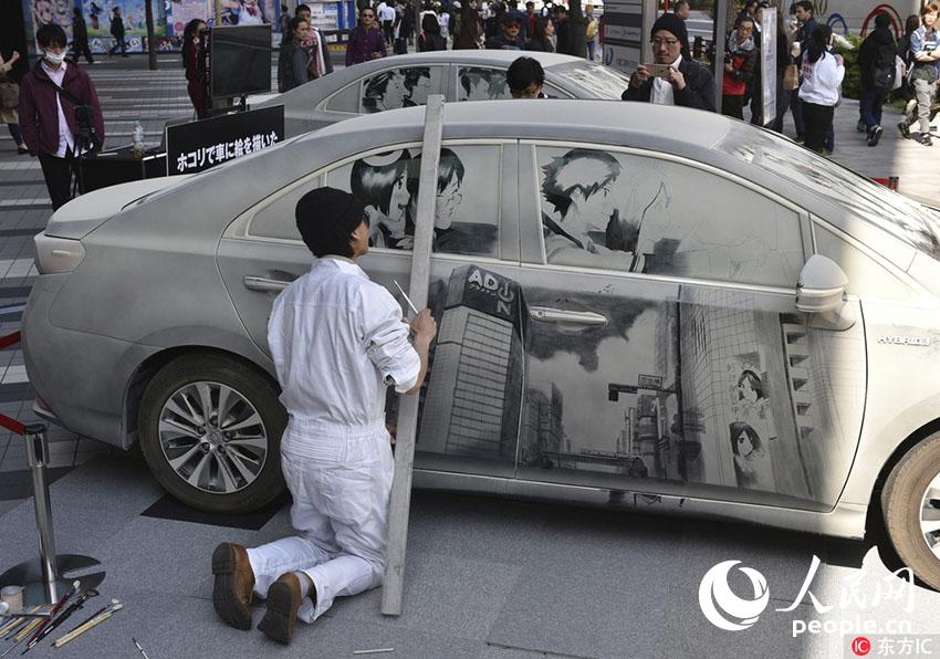 車のホコリで描くイラスト展示イベント　日本
