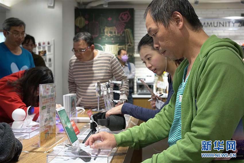 台湾地区で中国大陸部のスマートフォンブランドの人気高まる