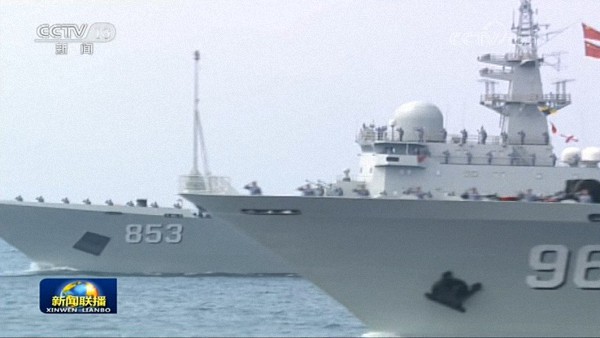 写真で見る南中国海閲兵　中国海軍の7作戦群・軍艦48隻が参加