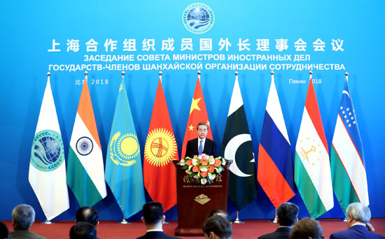 王毅外交部長　上海協力機構の協力深化で6提案