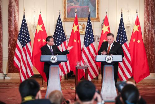 米朝首脳会談　王毅外交部長「問題解決のチャンスは今」