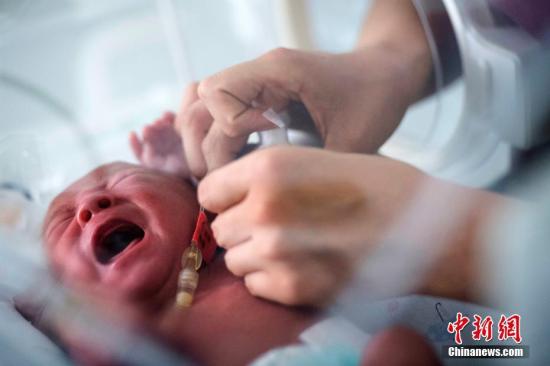 2017年の中国の新生児数は1758万人　そのうち50％以上が2人目