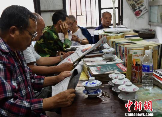 住民や子供たちの憩いの場　重慶市のコミュニティの無料読書スペース