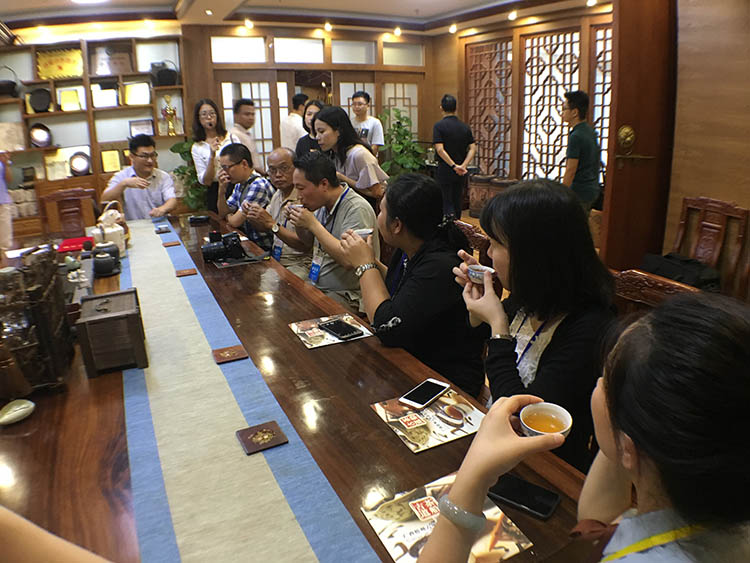 夏バテに効果的な「六堡茶」　海外メディアが見る広西2018