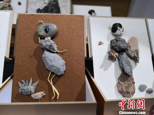 ゴビ砂漠の小石がアート作品に大変身！　甘粛省