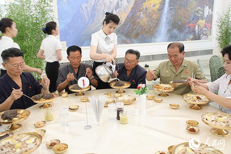 話題の「平壌冷麺」が食べられる朝鮮の有名レストラン「玉流館」