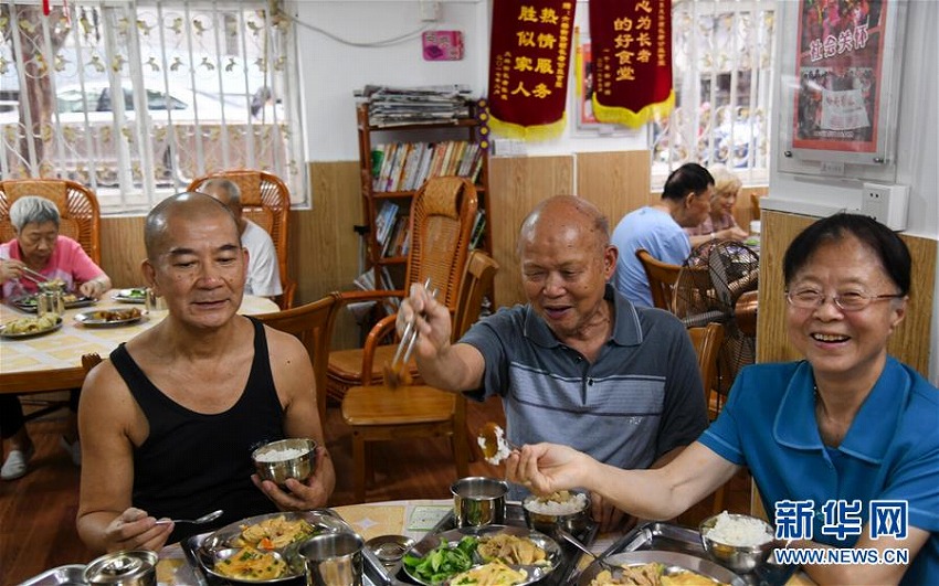 高齢者対象の食堂展開で高齢化に対応　広東省広州市