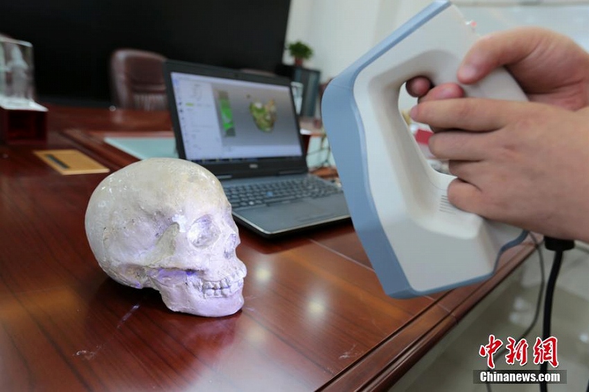 陝西省の大学、3Dプリンターで古代人の顔を復元