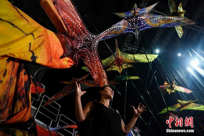 シルク・ドゥ・ソレイユの「トゥルーク」が北京市で公演開始