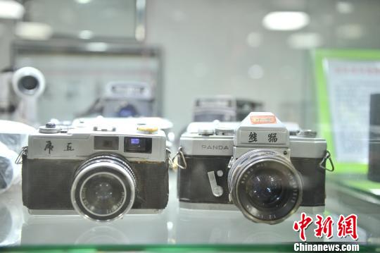 中国初の私設カメラ博物館「高氏カメラ博物館」　浙江省