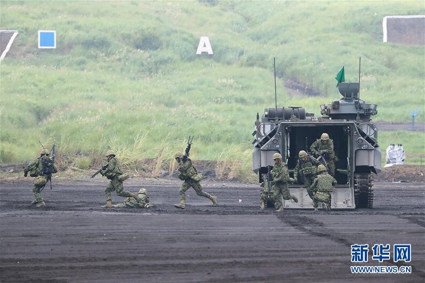 陸上自衛隊が2018年富士総合火力演習を実施　日本