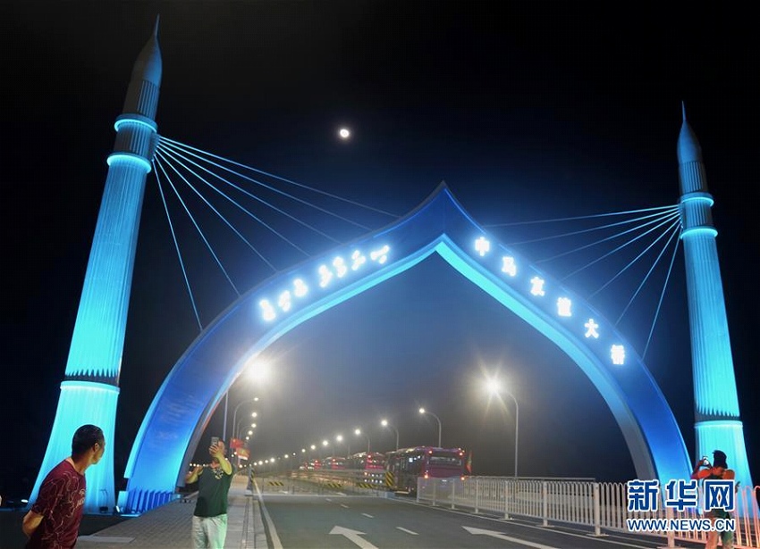 中国・モルディブ友誼大橋が開通