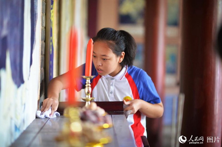 新学期スタート！済南の中学生が洙泗書院で伝統文化体験とボランティア