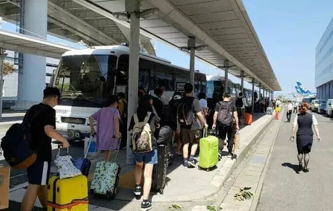 台風21号で関空に孤立の中国人を在大阪総領事館が全力で救助搬送