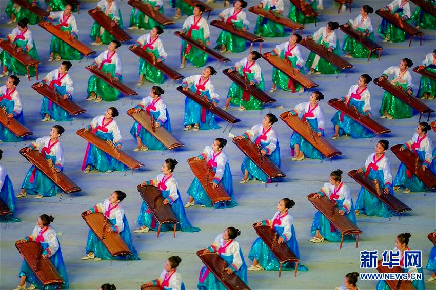 朝鮮建国70周年記念で大型マスゲーム「輝く祖国」