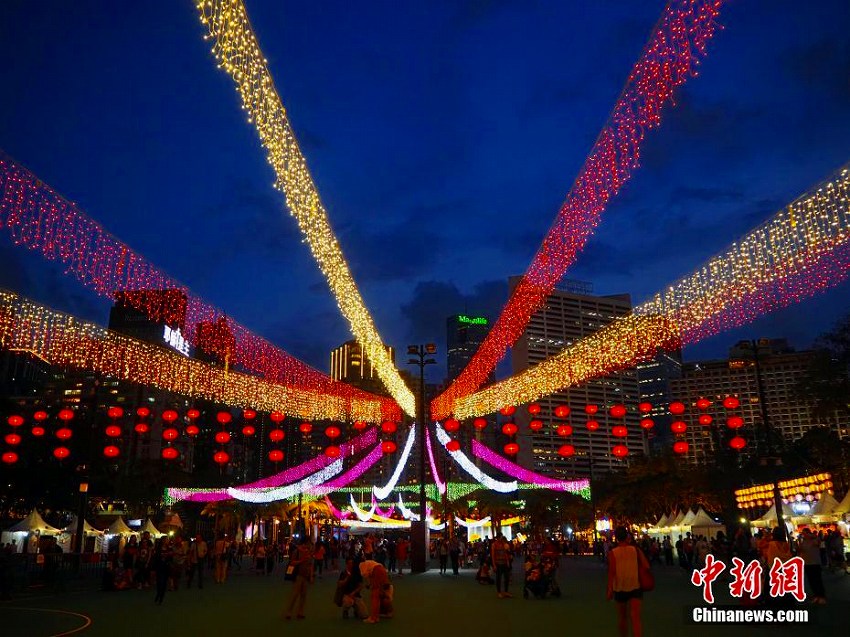 香港地区で中秋節祝うイルミネーションイベント