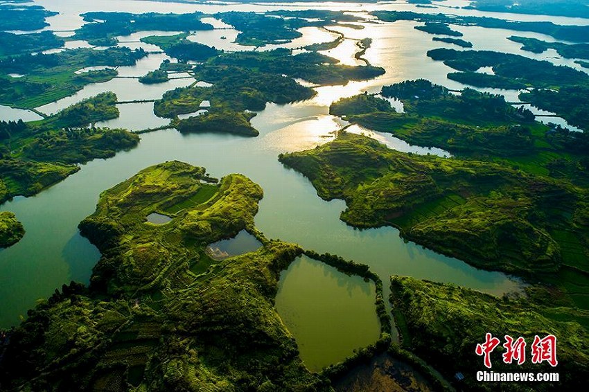 豊かな水と緑が織りなす美しい舂陵国家湿地公園　湖南省