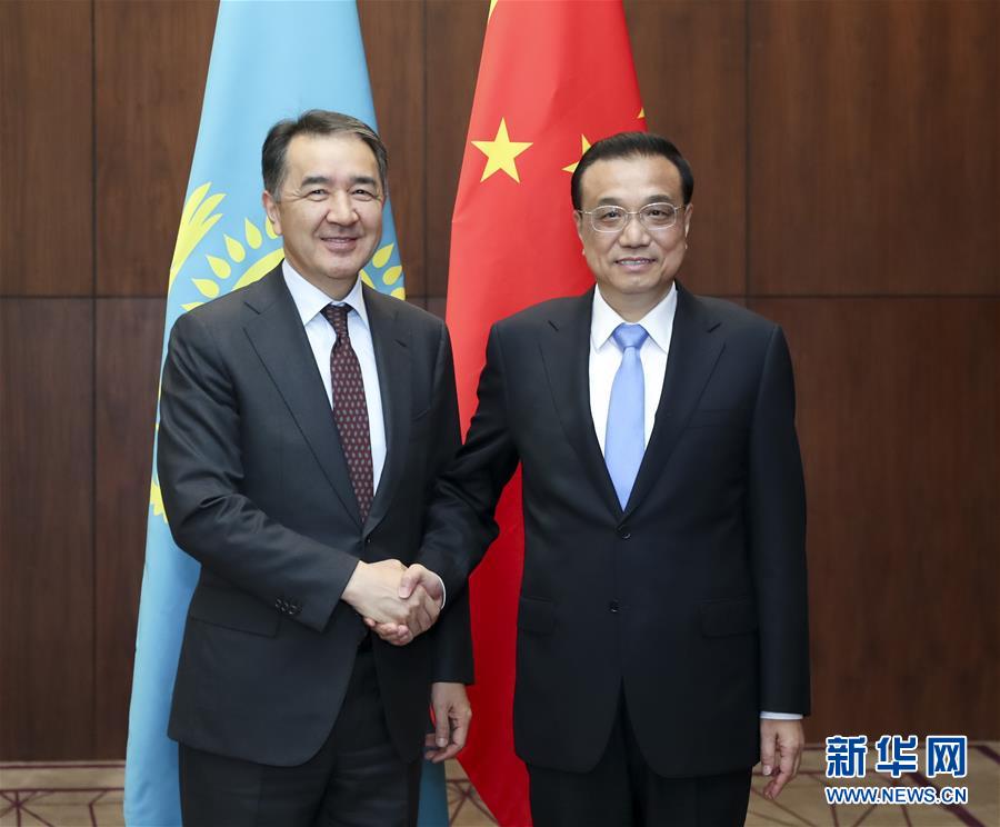 李克強総理がカザフスタン首相と会談