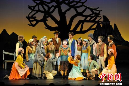 日本のミュージカル「魔法をすてたマジョリン」中国語版が北京で初公演