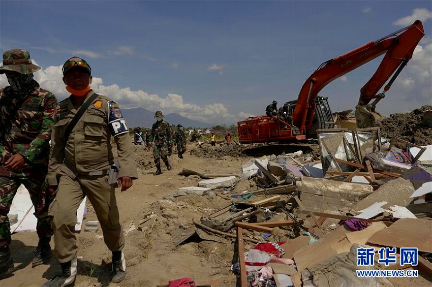 インドネシア地震、生存者捜索を12日に打ち切り