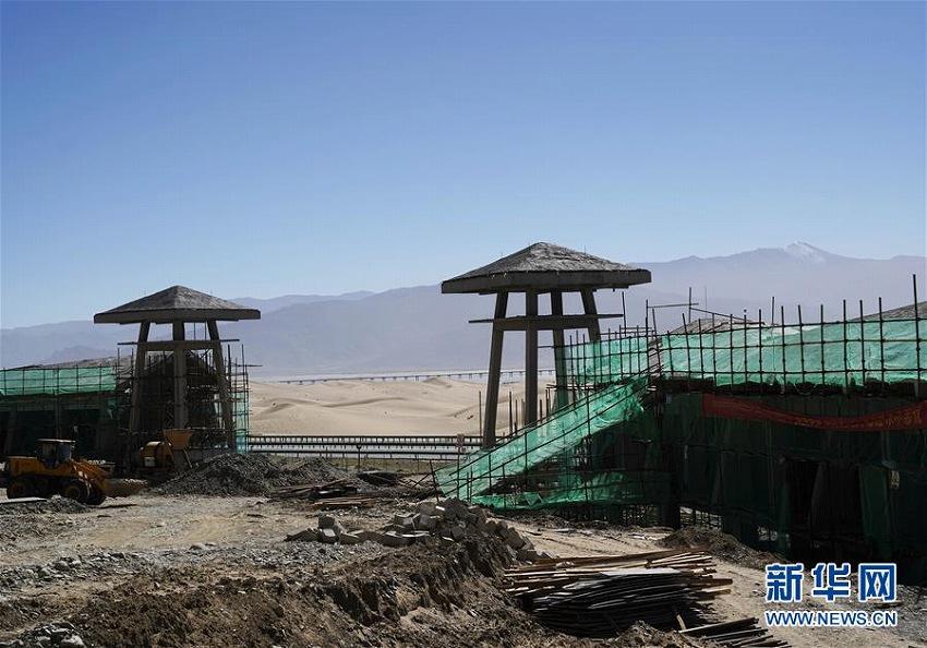 チベット自治区初の国立砂漠公園が建設中