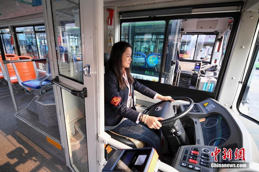 長沙市の一部新型公共バスに運転席隔離装置が設置