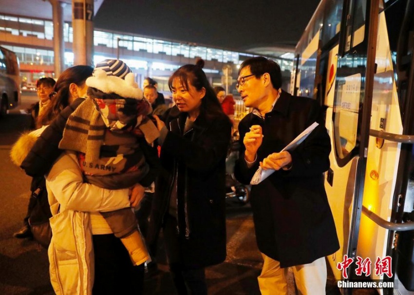 モンゴルの先天性心疾患の子供28人が治療のため北京入り