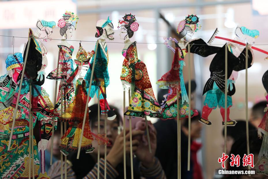 ハルビン市で第1回北東アジア文化芸術博覧会　黒竜江省