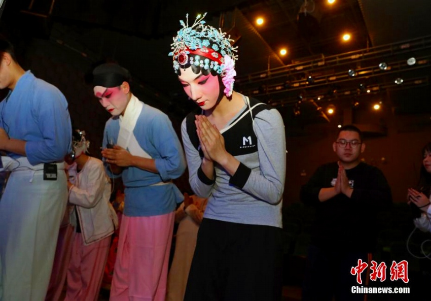 名著「金瓶梅」から構想を得た京劇「金簪記」が北京市で初公演