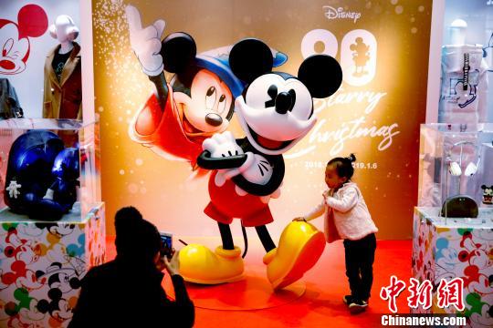 上海のミッキーマウス誕生90周年祝賀イベントが話題に