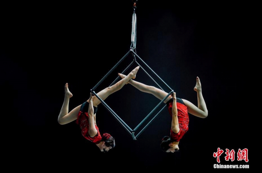 第1回中国エアリアルダンス選手権大会が天津市で開催