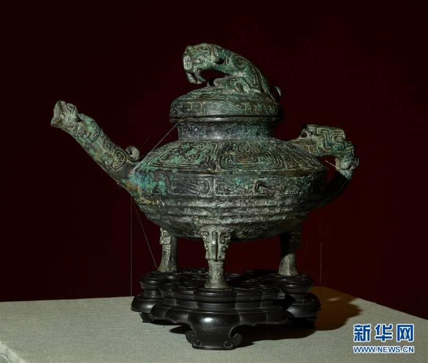 円明園から海外に流失していた青銅器の「虎鎣」、中国に戻る
