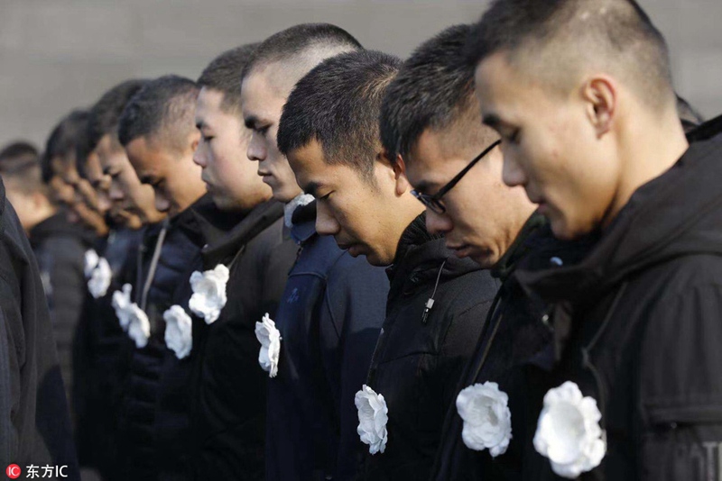 南京で国家追悼式典　市内全域で1分間黙とう