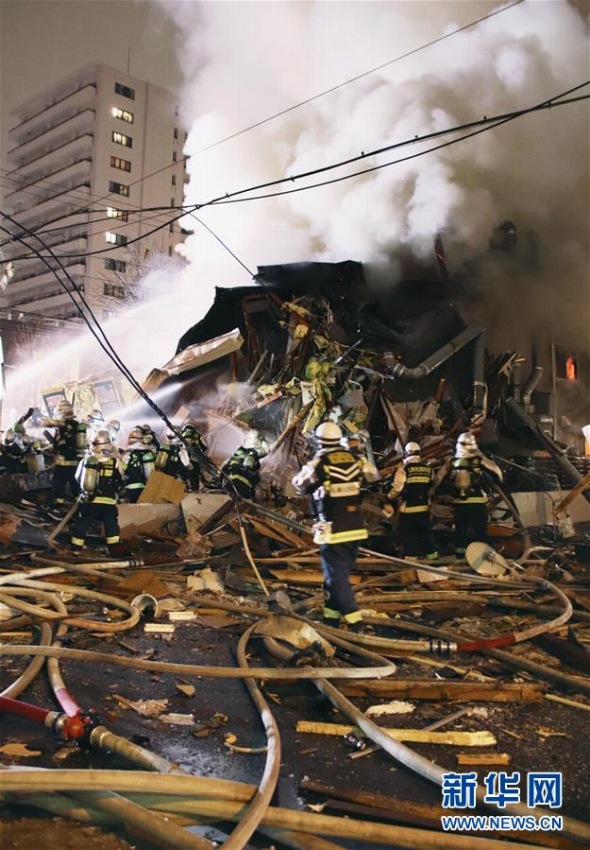 札幌の飲食店などが入る建物で爆発事故、40人以上負傷
