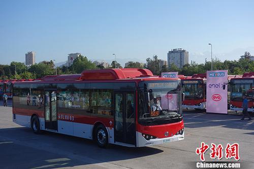 中国製のEVバス、チリの首都に進出
