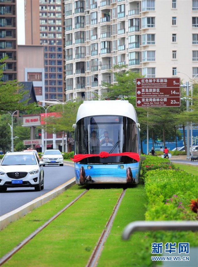 海南省三亜市の路面電車の一般試乗スタート