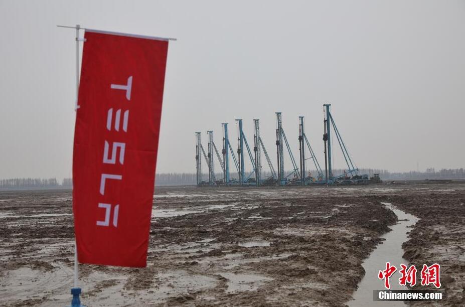 テスラの中国工場が起工　年内にModel 3生産へ