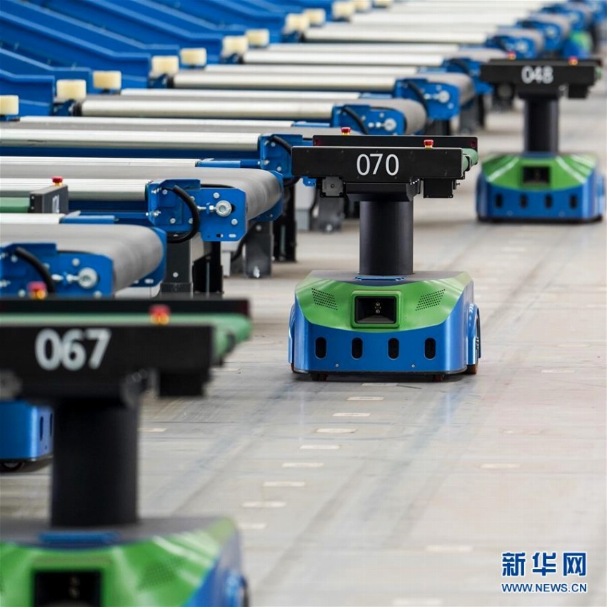 IoTロボット物流仕分けセンターが南京市で正式に稼働