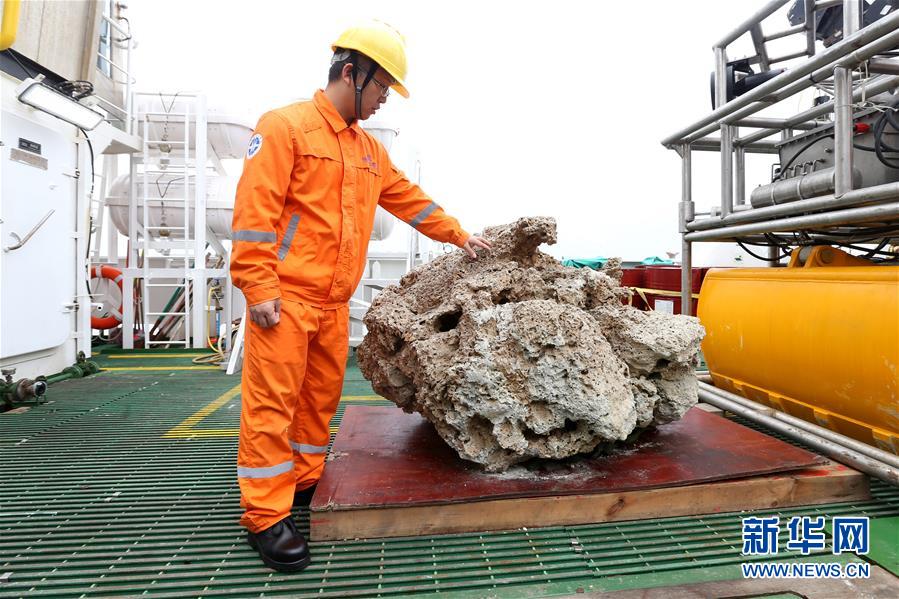 調査船「海洋地質10号」、遠洋科学観測にデビュー