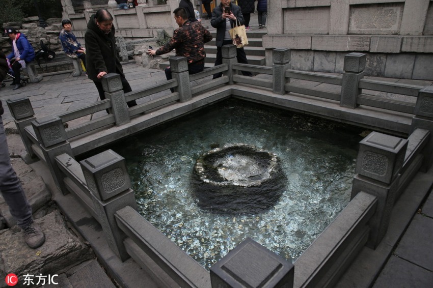 山東省済南市の「七十二名泉」から湧き出るのはお金？