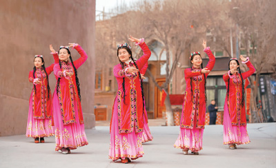 新疆を訪れる観光客数が過去最多に