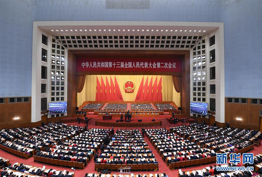 第13期全人代第2回会議開幕　李克強総理が政府活動報告