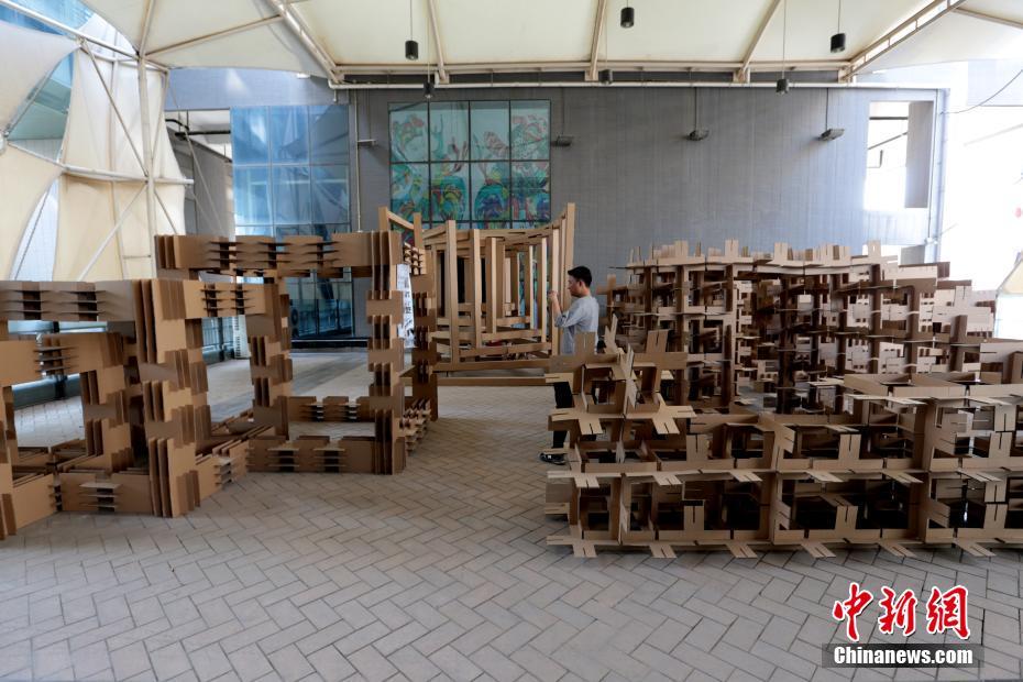 「段ボールによる立体建築」が西安の大学に登場　陝西省