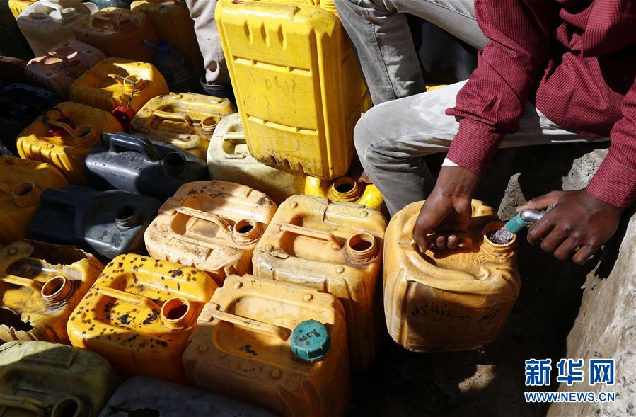 イエメン、飲料水不足が深刻化