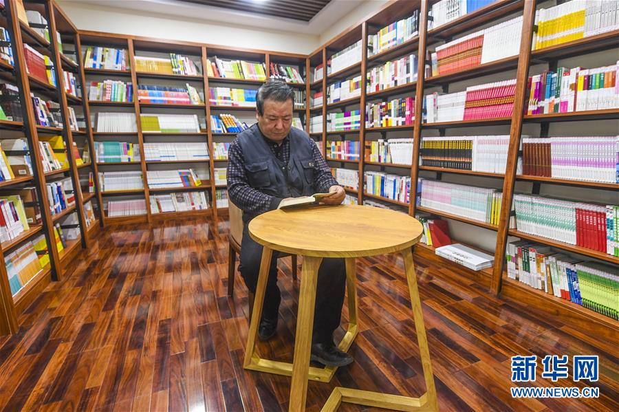 農民が読書を楽しめるブックハウス建設　河北省永清県