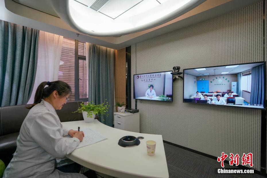 貴州省初の5Gスマート病院が患者の遠隔医療スタート