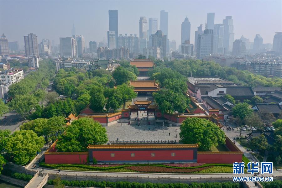 上空から眺めた南京の街　江蘇省