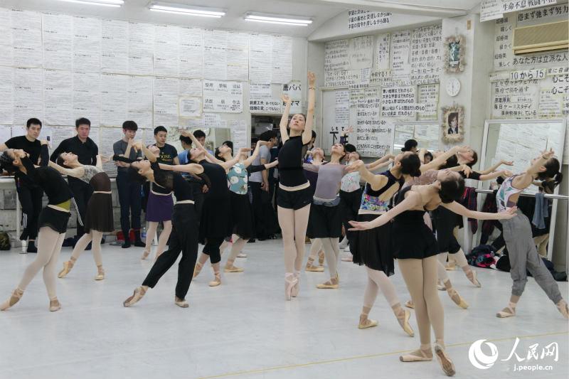 中国中央バレエ団が松山バレエ団を訪問　文化交流で親睦深める