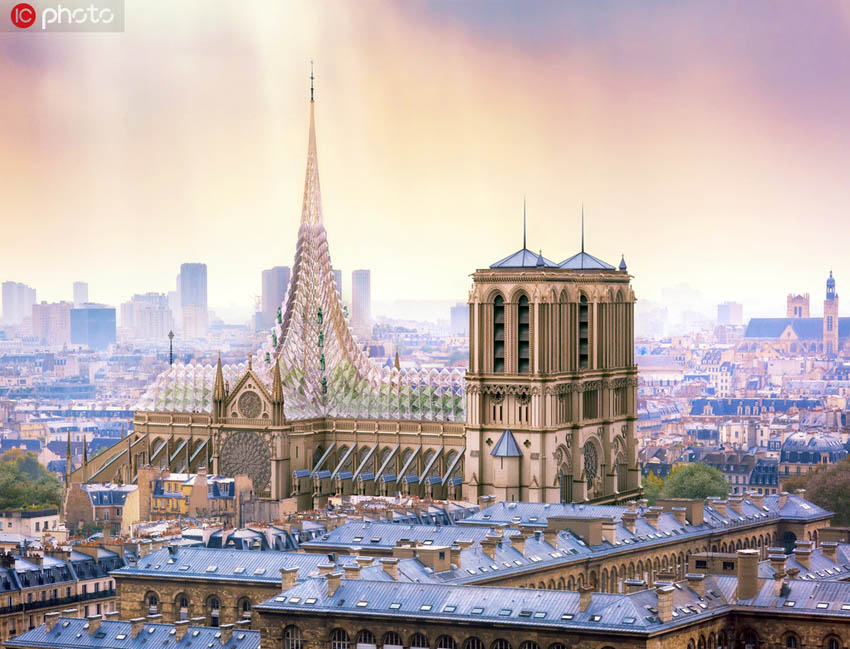 仏建築家がパリ・ノートルダム大聖堂の尖塔の再建案を提出