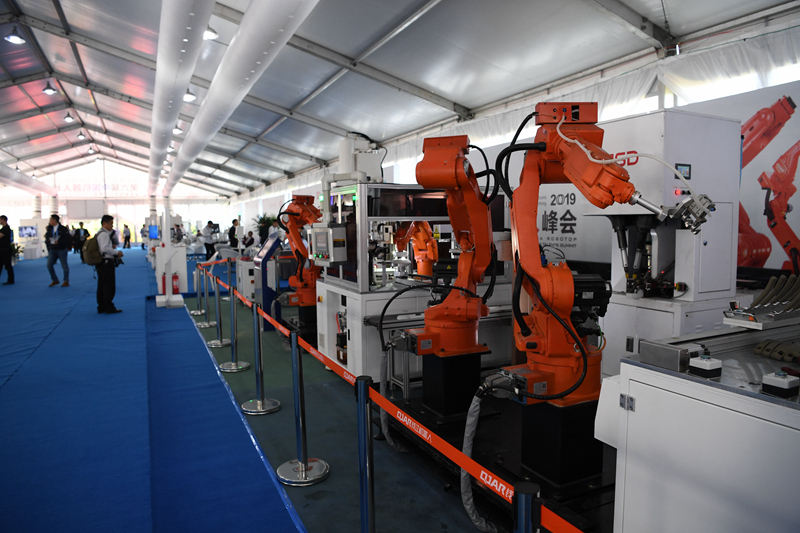 国内トップのロボットが勢揃い 第6回中国ロボットサミット